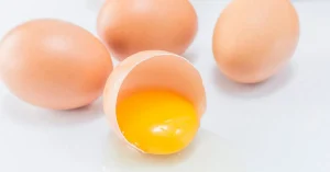 آشنایی با خواص شگفت انگیز زرده تخم مرغ