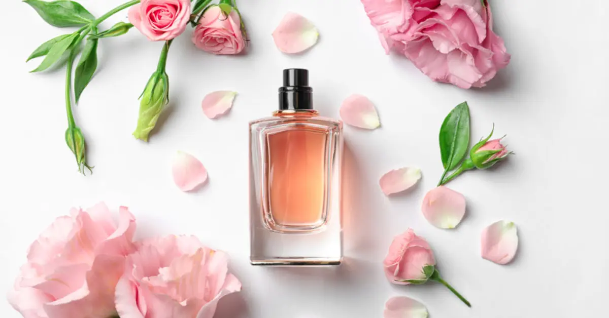 آشنایی با عطر روونا