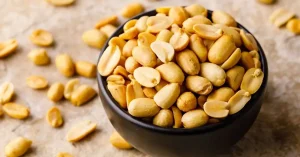 خواص، فواید و مضرات بادام زمینی