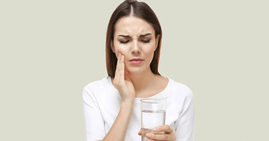 غذاهایی که باعث ایجاد درد و حساسیت دندانی می_شود