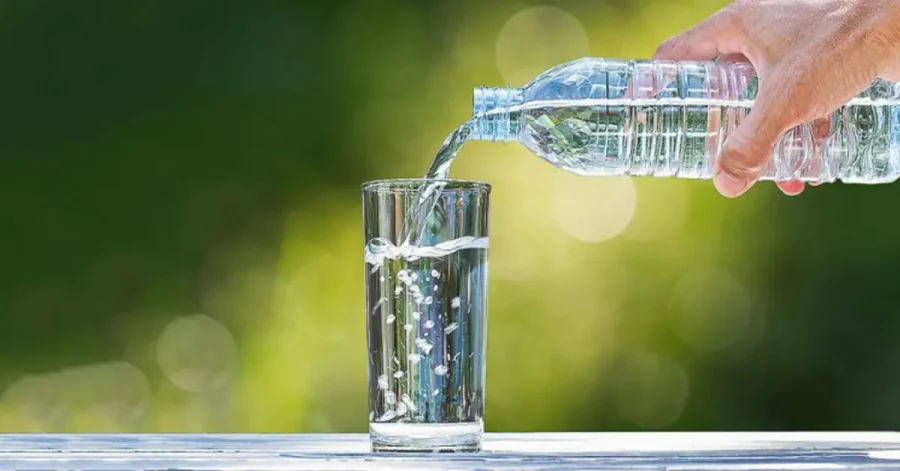 آب سودا چیست و این آب گاز دار چه خواصی دارد؟