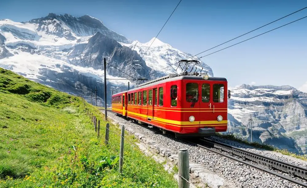 بهترین مقاصد خارجی برای سفر در دی ماه