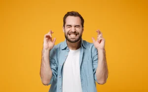 چگونه باورهای ما بر خوش شانسی تاثیر می گذارند؟