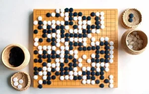 بازی گو چینی یکی از کهن ترین بازی های استراتژیک جهان